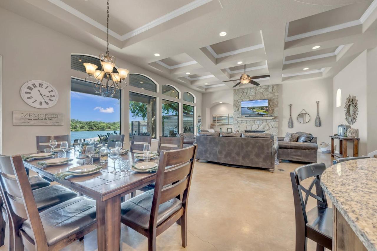 119 Christopher Concierge Services Available Kingsland Exterior photo