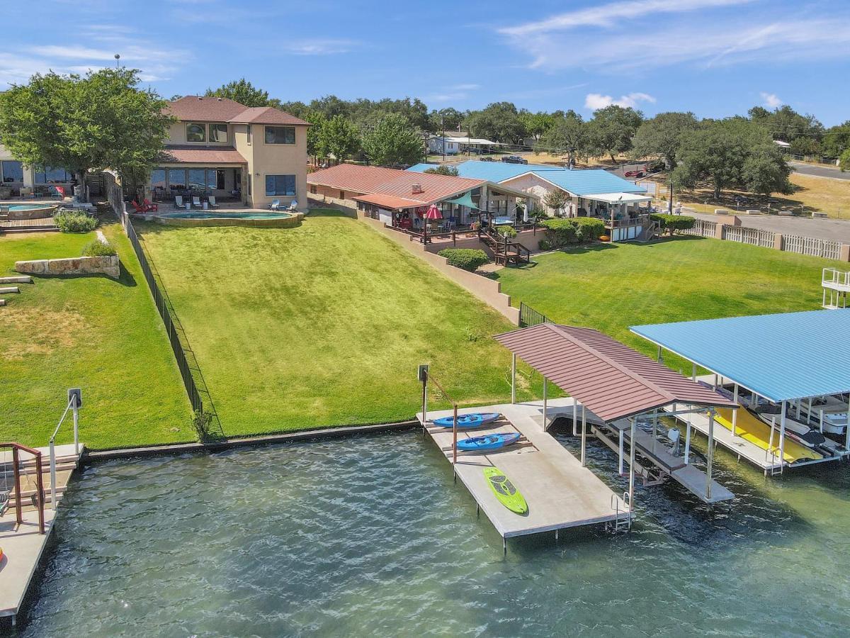 119 Christopher Concierge Services Available Kingsland Exterior photo